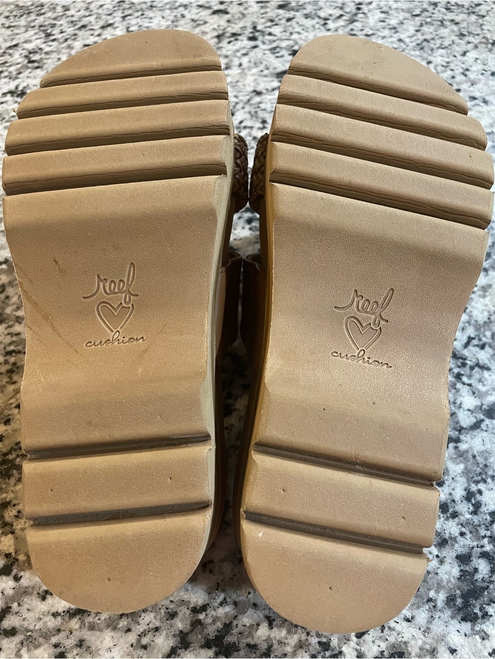 Reef Women's Tan Brown Woven Slide Sandals - Picture 4 of 4